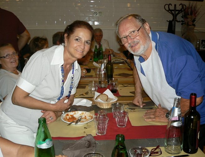 3° raduno a Roma - 23-25 settembre 2013 - 3° giorno - foto___061 - Ostia - cena tipica romana alla ''Buzzicona''